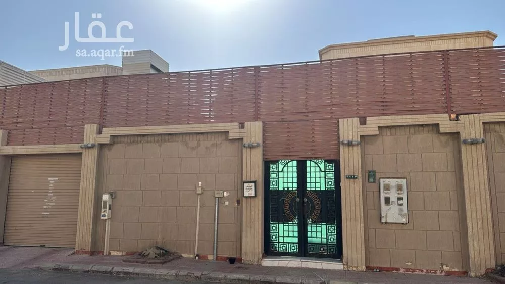 فيلا للبيع في شارع الفجيرة, حي النهضة, مدينة الرياض, منطقة الرياض 1 صورة