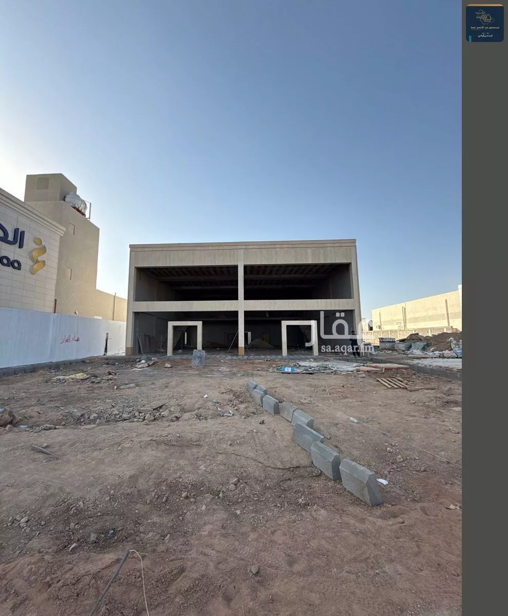 عمارة للإيجار في شارع صلاح الدين الايوبي, حي الروابي, مدينة المدينه المنوره, منطقة المدينة المنورة 1 صورة