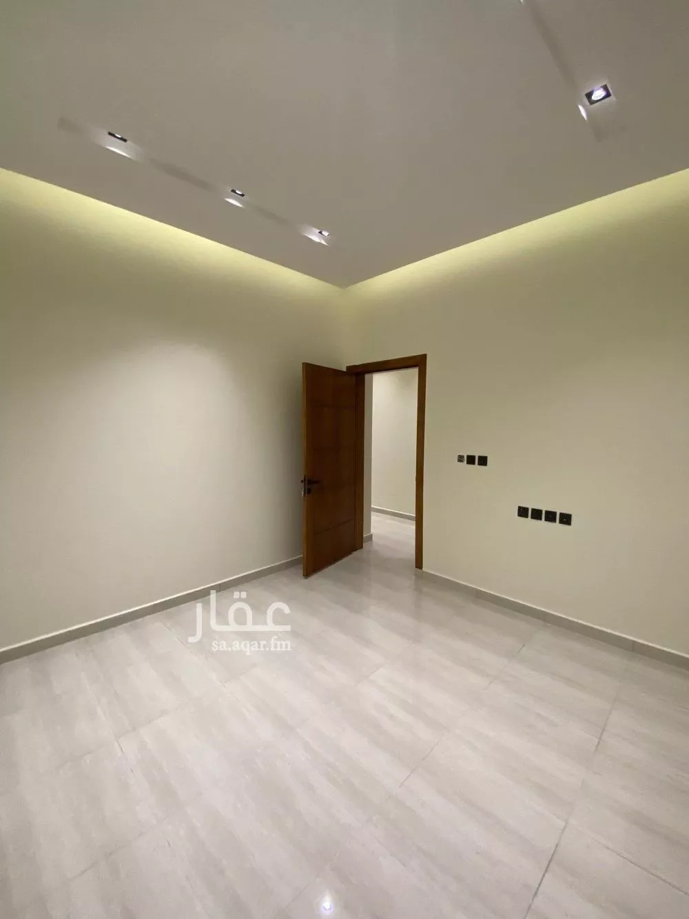 دور للبيع في شارع أبي الحسين السلمي, حي البيان, مدينة الرياض, منطقة الرياض 1 صورة