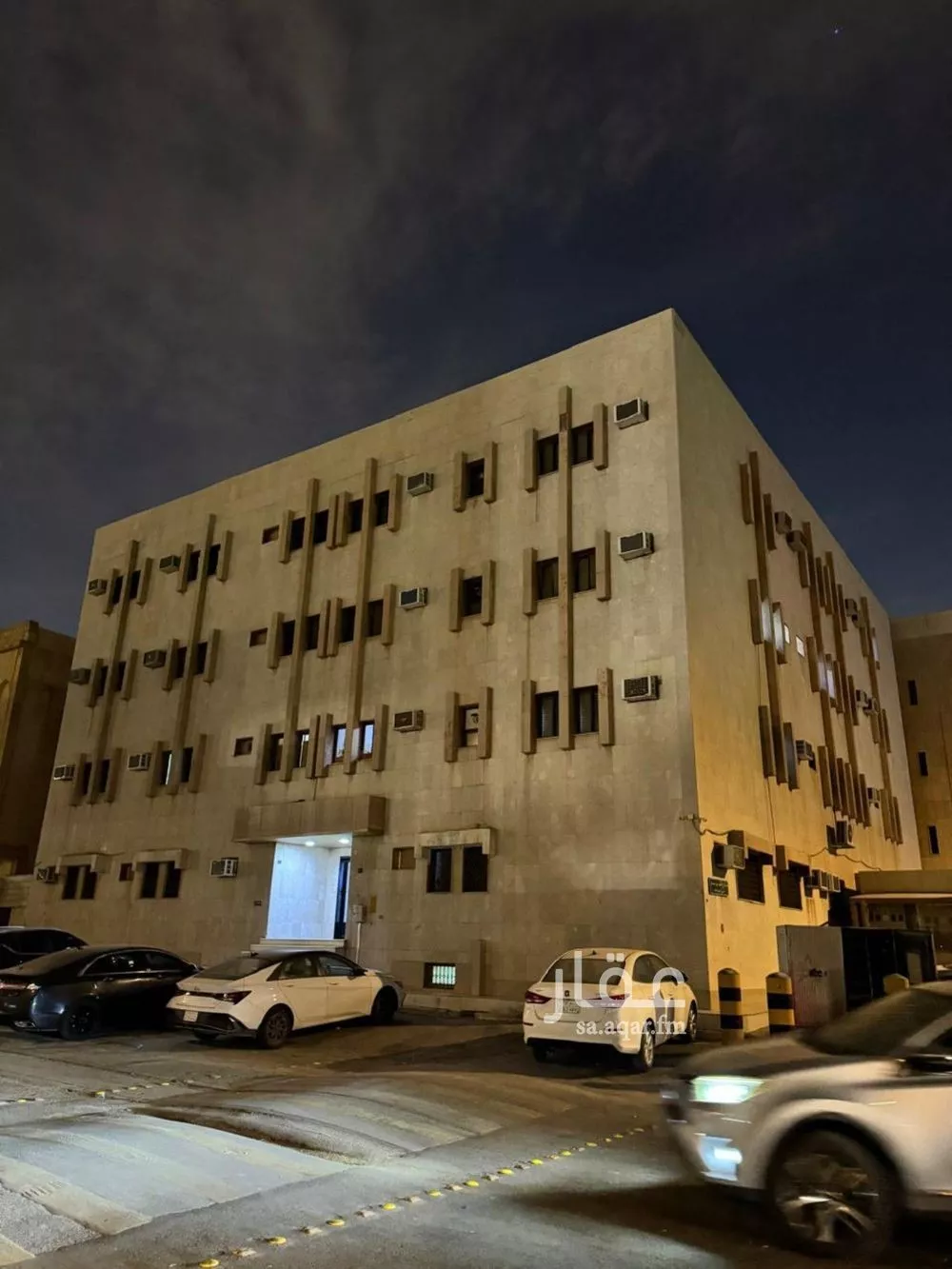 شقة للإيجار في شارع حارثه بن عدي, حي الوزارات, مدينة الرياض, منطقة الرياض 1 صورة