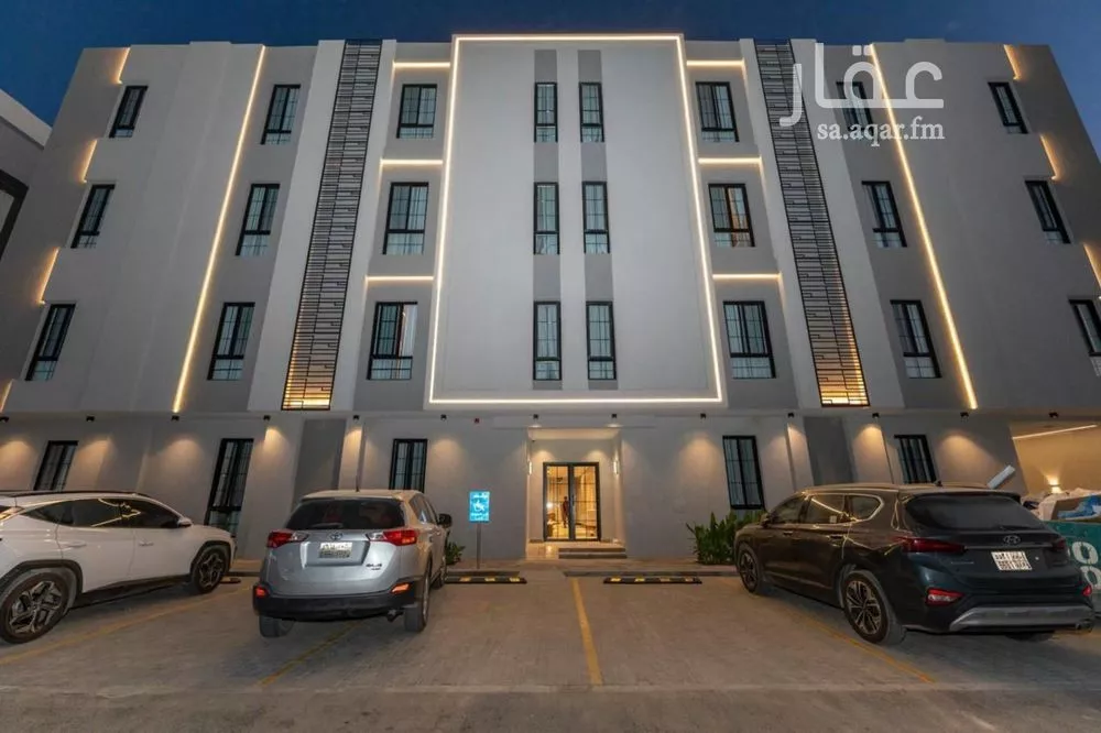 عمارة للبيع في شارع عبدالرحمن بن محمد بن مسلمه الانصاري, حي العارض, مدينة الرياض, منطقة الرياض 1 صورة