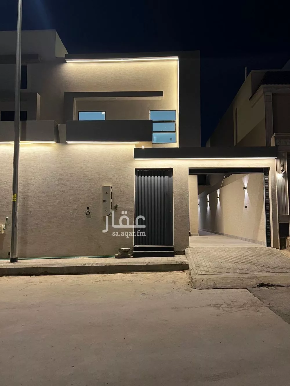 فيلا للبيع في شارع البلدة, حي الشفاء, مدينة الرياض, منطقة الرياض 1 صورة