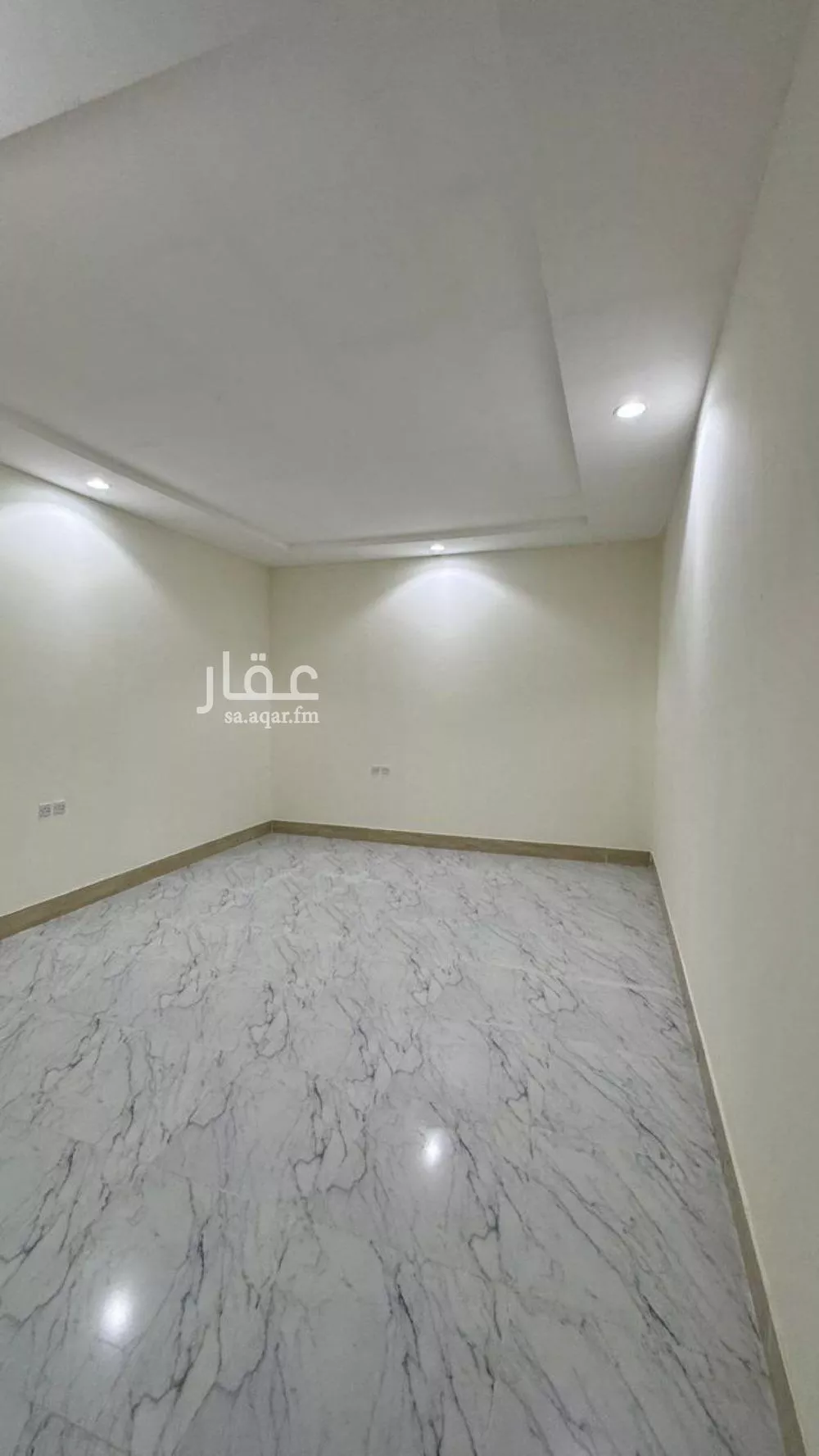 غرفة للإيجار في شارع عبدالملك بن عمر بن عبدالعزيز, حي الرمال, مدينة الرياض, منطقة الرياض 1 صورة