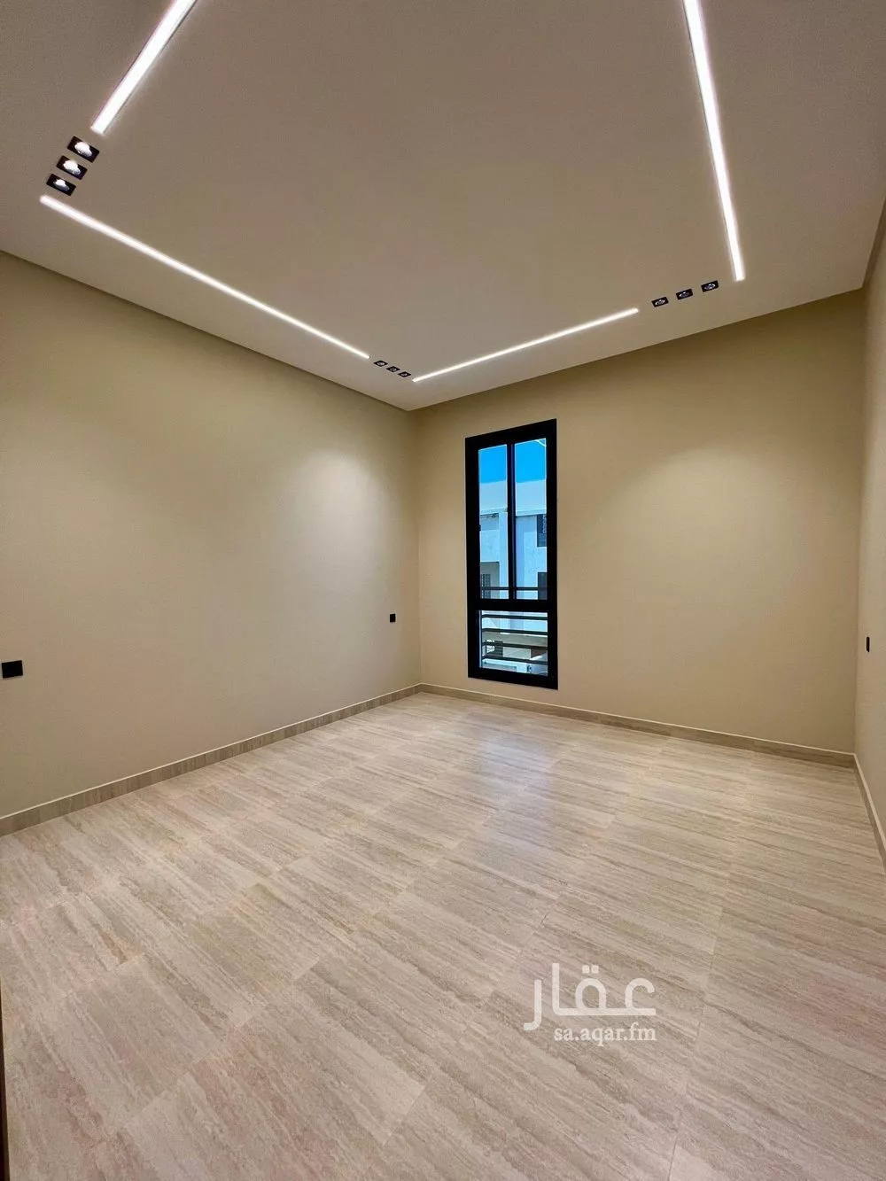 دور للبيع في شارع وادي النعيم, حي الروضة, مدينة ابها, منطقة عسير 1 صورة