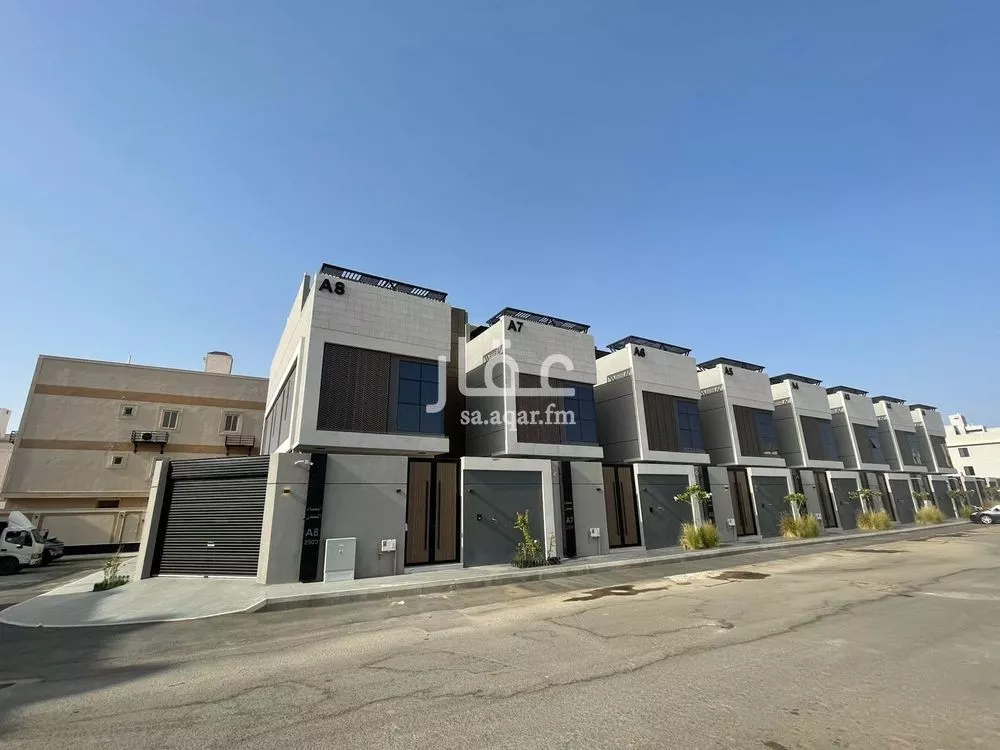 فيلا للبيع في شارع ابراهيم الواسطي, حي عين الخيف, مدينة المدينه المنوره, منطقة المدينة المنورة 1 صورة