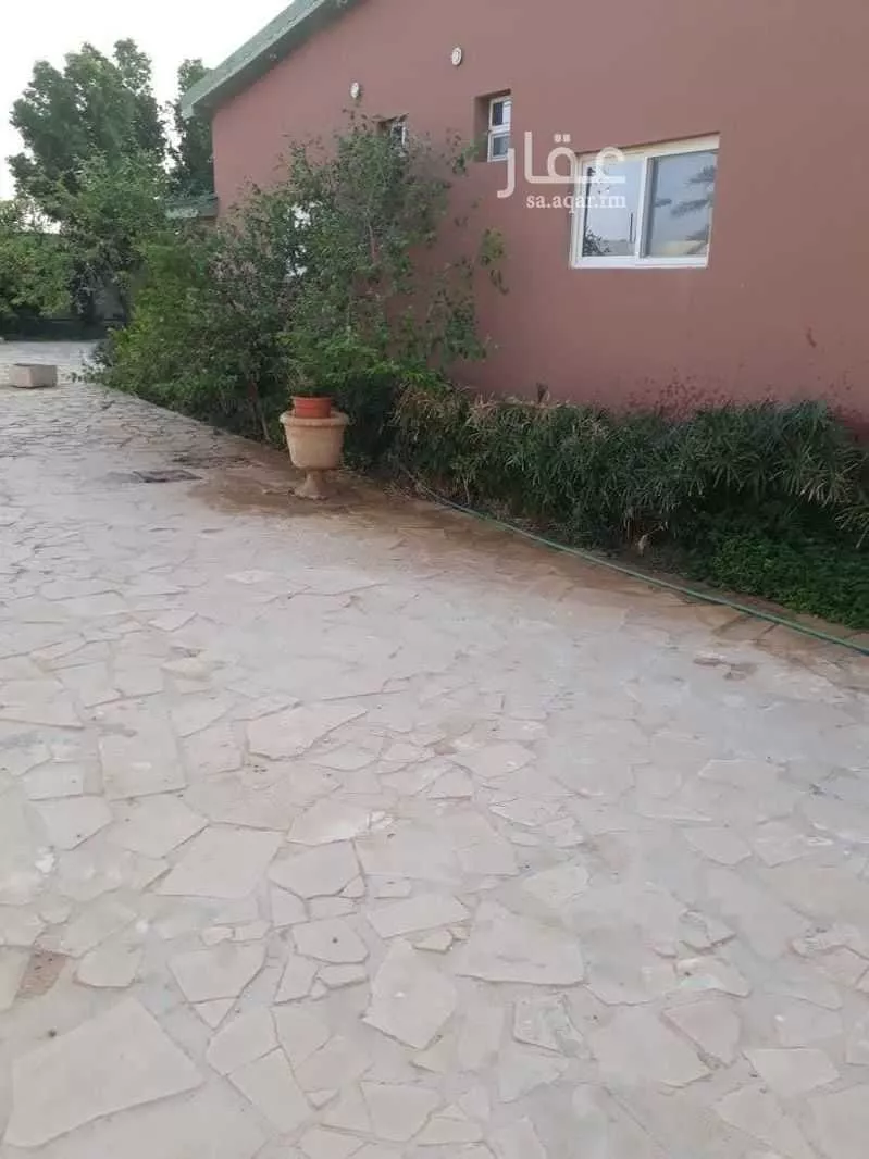 استراحة للبيع في شارع الخالدية 9, حي الخالدية, مدينة ضرما, منطقة الرياض 1 صورة