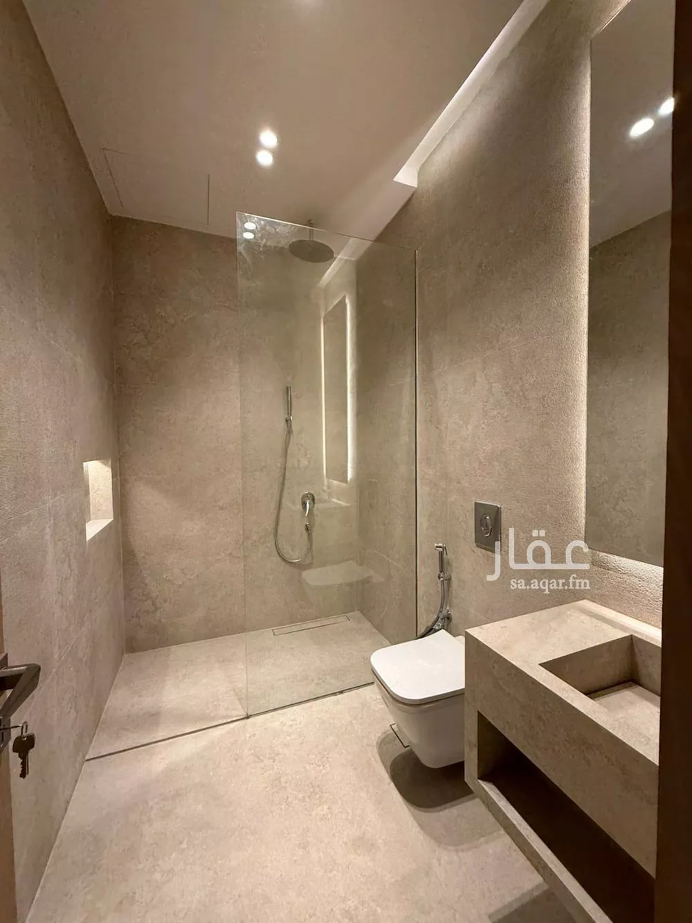 فيلا للبيع في شارع الشقيق, حي الملك سلمان, مدينة الرياض, منطقة الرياض 1 صورة