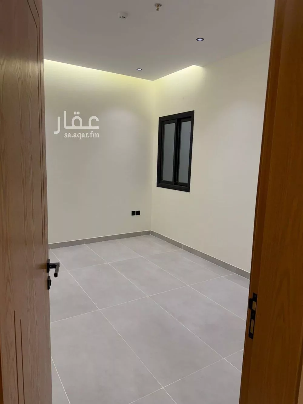 شقة للإيجار في شارع عمير بن سنان بن عرفطة, حي المهدية, مدينة الرياض, منطقة الرياض 1 صورة