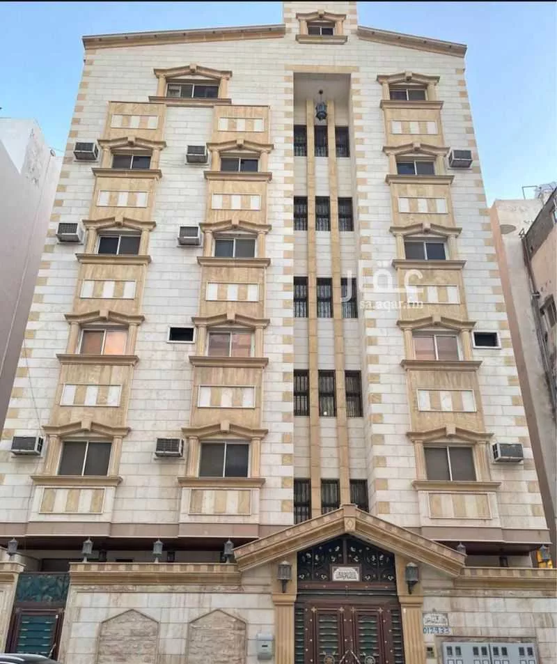 عمارة للبيع في شارع عبدالرحمن ابن الزجاج, حي المصانع, مدينة المدينة المنورة, منطقة المدينة المنورة 1 صورة
