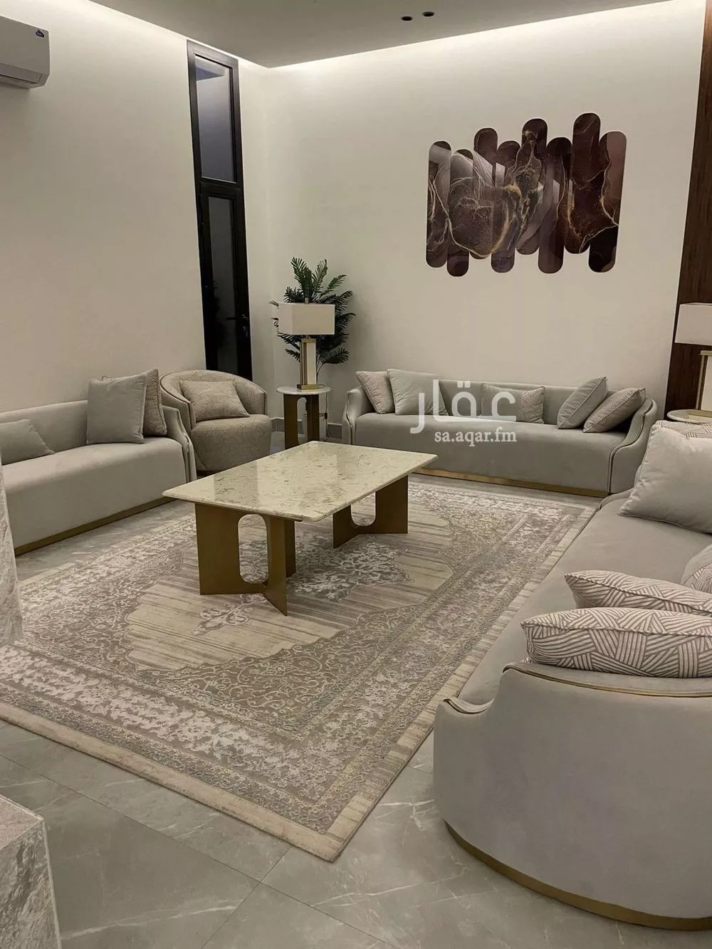 فيلا للبيع في شارع السحاب, حي المونسية, مدينة الرياض, منطقة الرياض 1 صورة