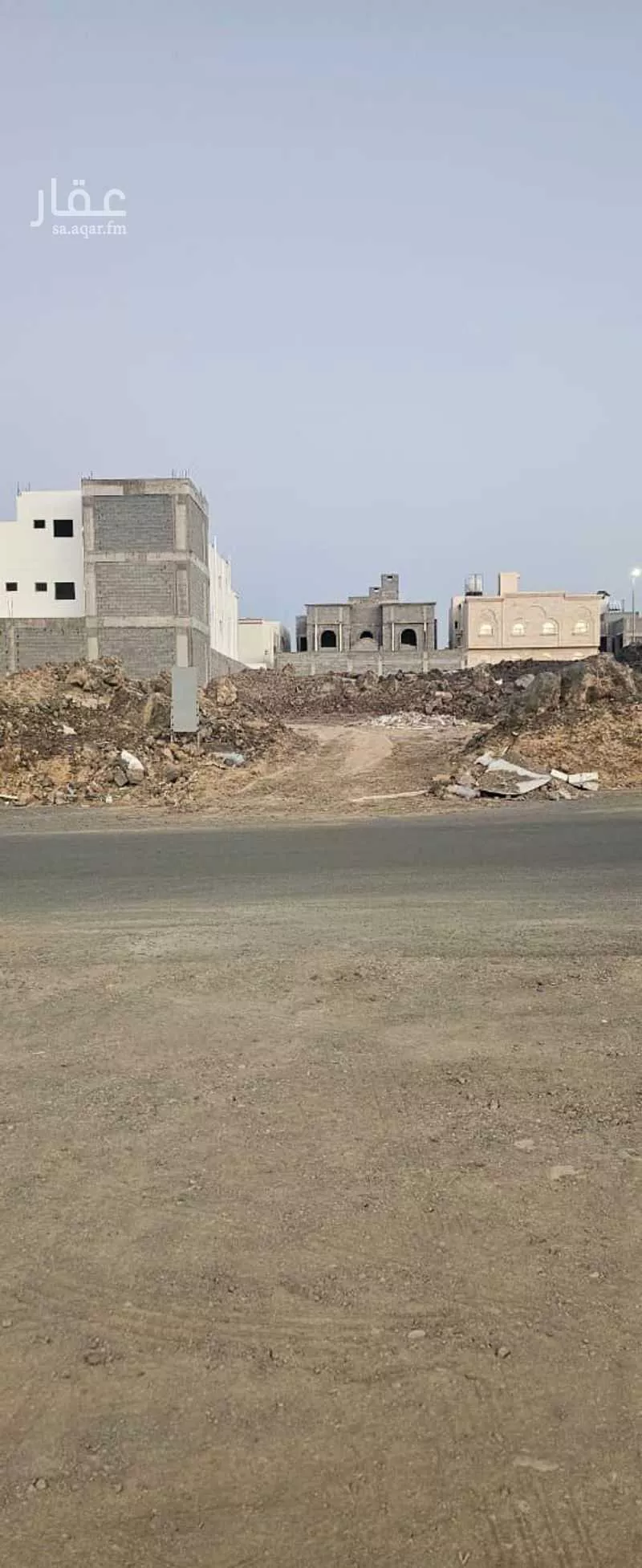 أرض للبيع في شارع محمد بن محمد بن محمد ابو الفضل, حي رهط, مدينة المدينة المنورة, منطقة المدينة المنورة 1 صورة