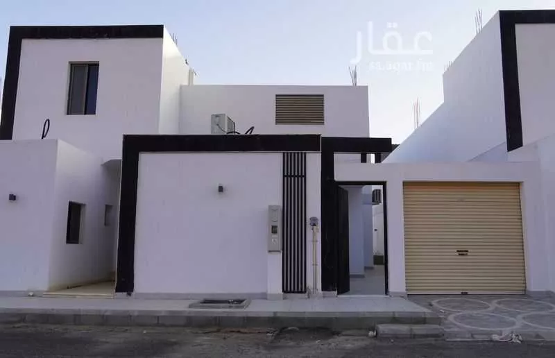 دور للبيع في شارع عبيدالله بن عمرو, حي السلام, مدينة المدينة المنورة, منطقة المدينة المنورة 1 صورة