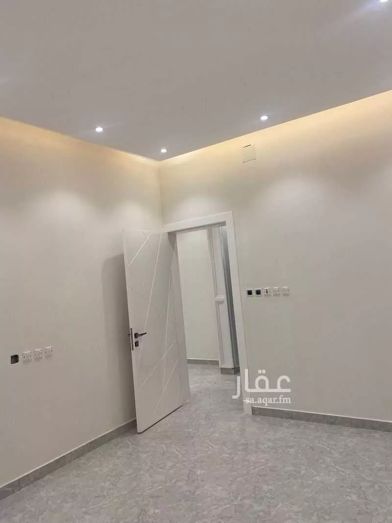 فيلا للبيع في شارع الملاجي, حي الغنامية, مدينة الرياض, منطقة الرياض 1 صورة