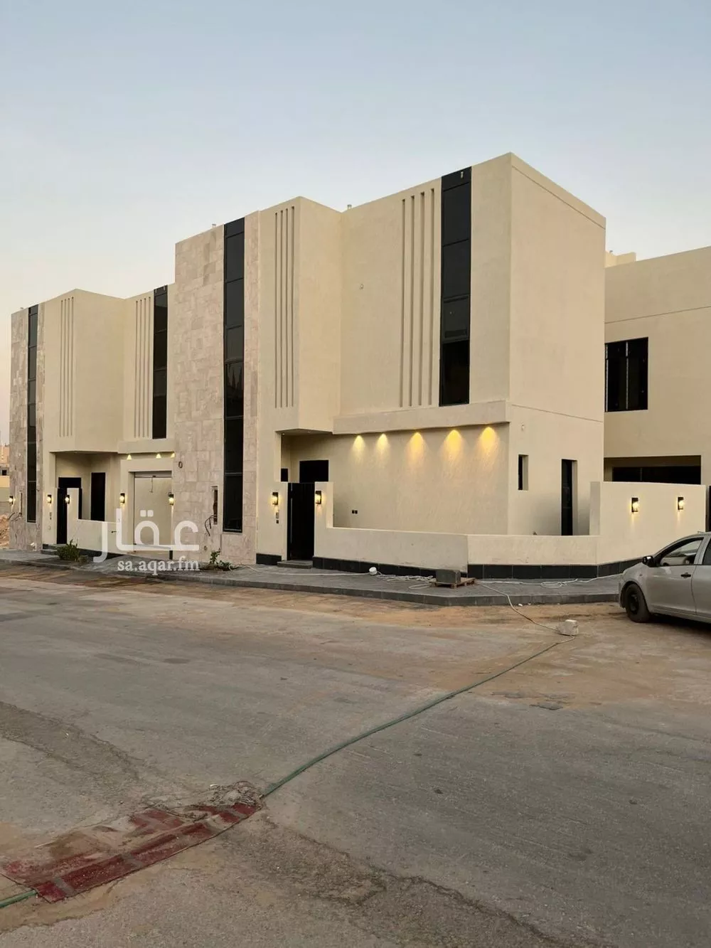 فيلا للبيع في شارع القاض بن العربي, حي المهدية, مدينة الرياض, منطقة الرياض 1 صورة