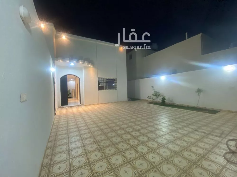 دور للبيع في حي المدائن, مدينة حائل, منطقة حائل 1 صورة