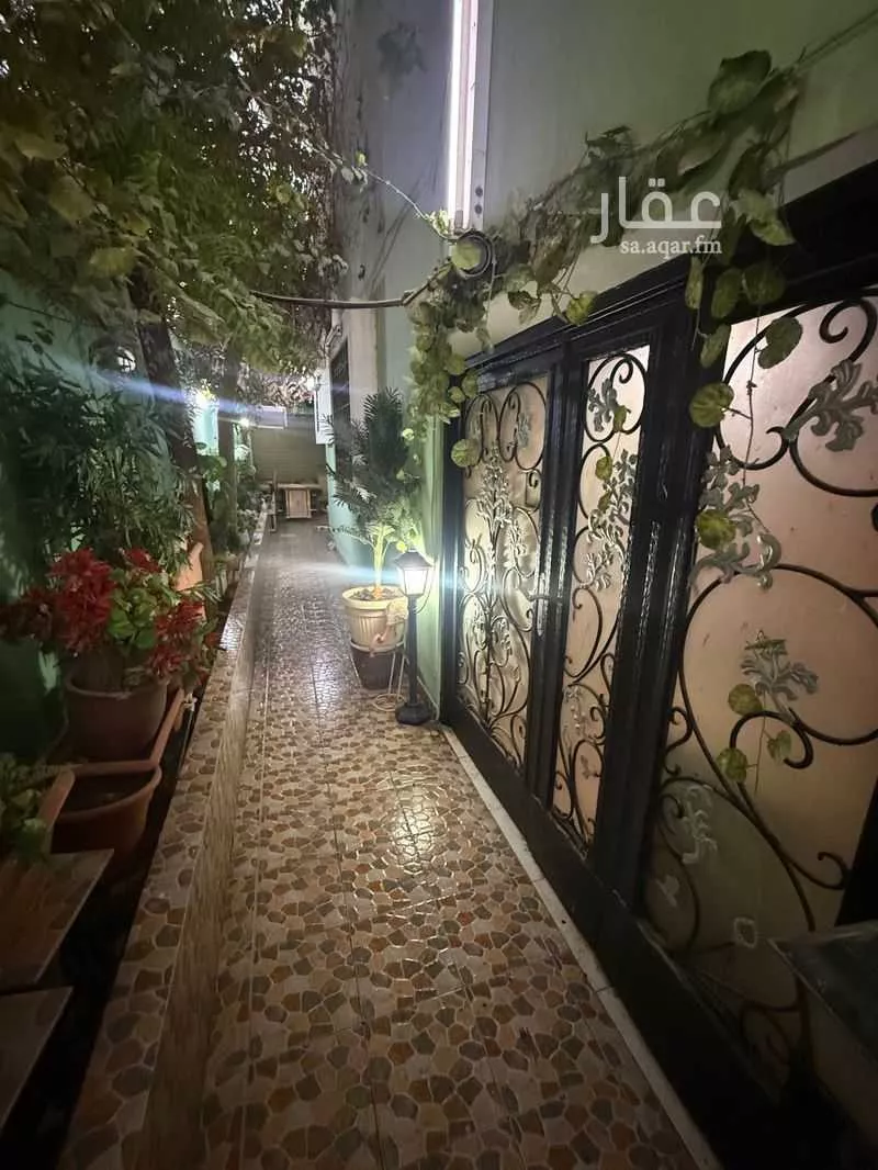 فيلا للبيع في حي الصفاء, مدينة الدمام, المنطقة الشرقية 1 صورة