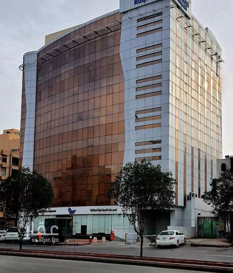 عمارة للبيع في شارع الامير عبدالعزيز بن مساعد بن جلوي, حي المربع, مدينة الرياض, منطقة الرياض 1 صورة