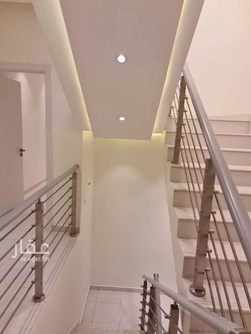 فيلا للبيع في شارع مسكان ، حي النرجس ، الرياض ، منطقة الرياض 1 صورة