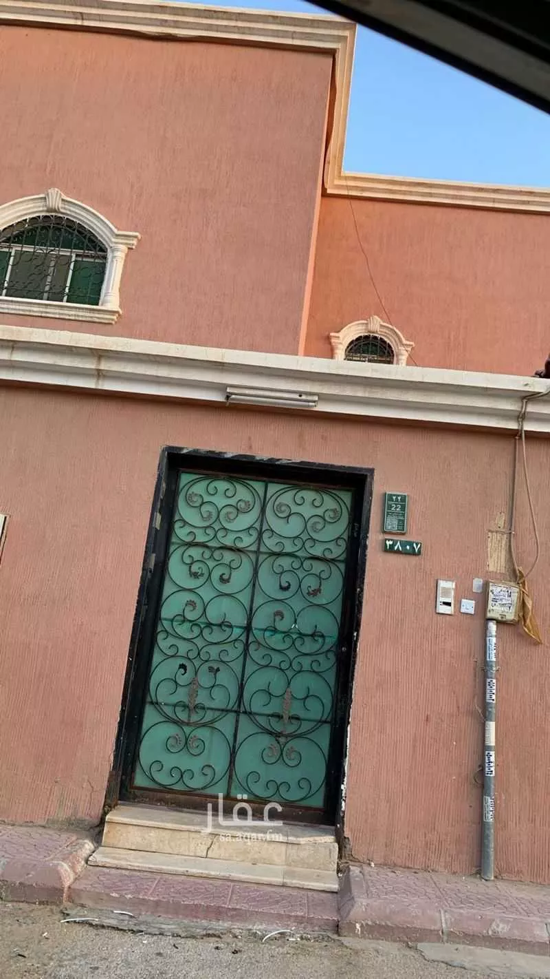 فيلا للبيع في شارع وادي مية ، حي القادسية ، الرياض ، منطقة الرياض 1 صورة