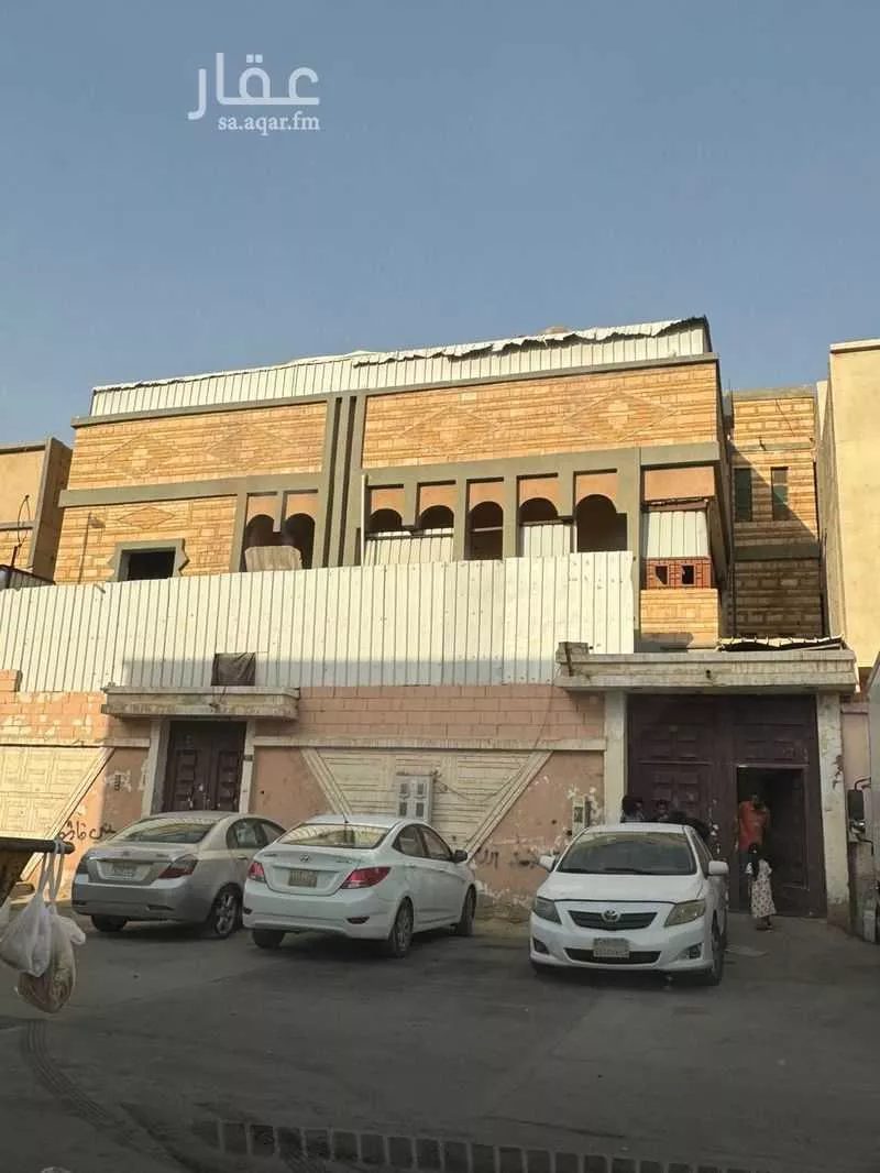 فيلا للبيع في شارع ابن جميل, حي اليمامة, مدينة الرياض, منطقة الرياض 1 صورة