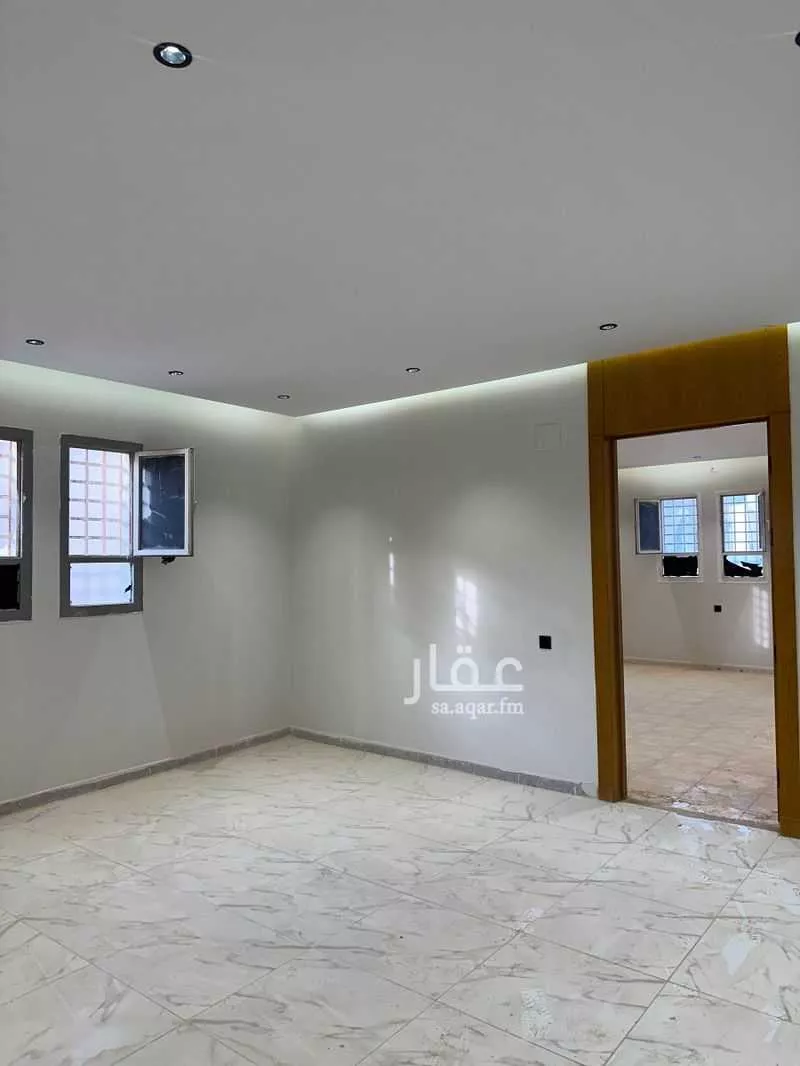 شقة للإيجار في شارع الشيخ عبدالعزيز بن محمد بن علي, حي ظهرة البديعة, مدينة الرياض, منطقة الرياض 1 صورة