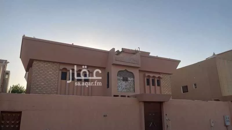 فيلا للبيع في شارع أسيد بن عبدالله, حي ظهرة البديعة, مدينة الرياض, منطقة الرياض 1 صورة