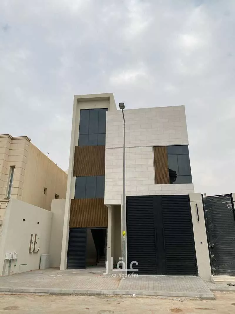 دور للبيع في شارع النجمة, حي الياسمين, مدينة الرياض, منطقة الرياض 1 صورة