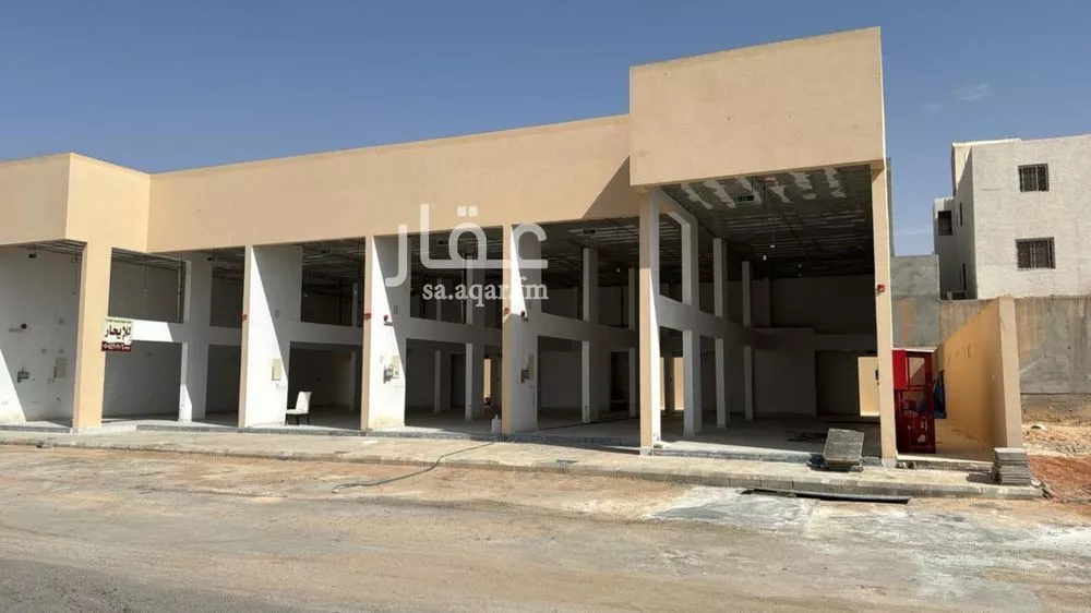 عمارة للبيع في شارع طريق السيل الكبير, حي المهدية, مدينة الرياض, منطقة الرياض 1 صورة