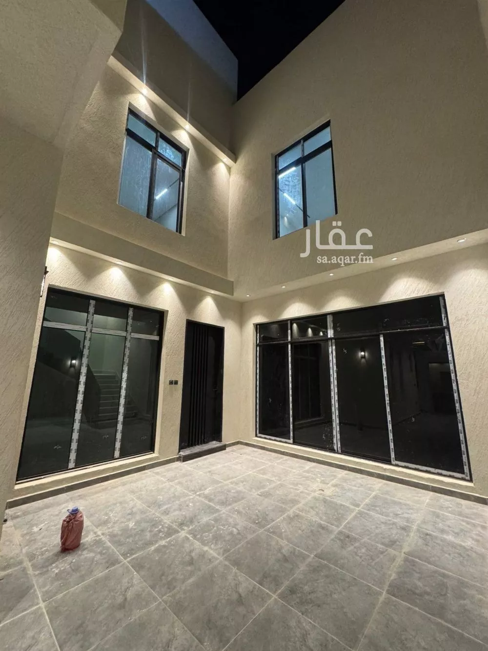 فيلا للبيع في شارع زين الدين النابلسي, حي المهدية, مدينة الرياض, منطقة الرياض 1 صورة