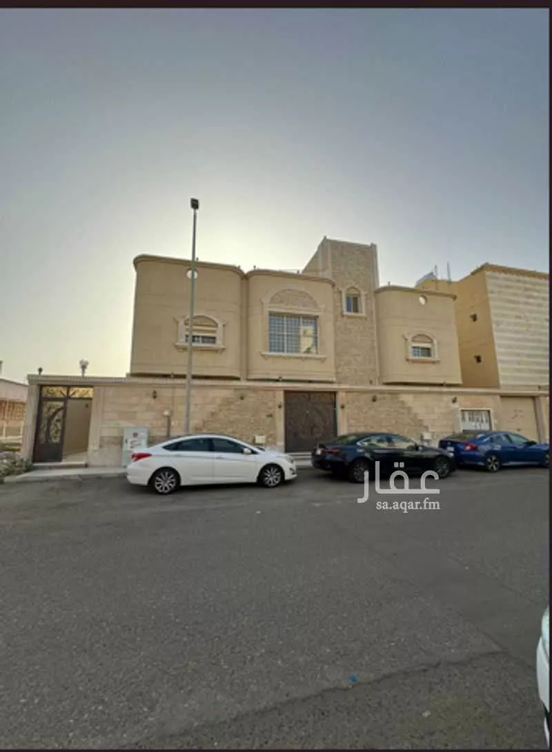 فيلا للبيع في شارع أبي عبد الله العثماني, حي الحمدانية, مدينة جدة, منطقة مكة المكرمة 1 صورة