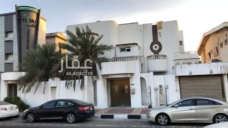 فيلا للبيع في شارع طريق الامير محمد بن فهد, حي النزهة, مدينة الدمام, المنطقة الشرقية 1 صورة