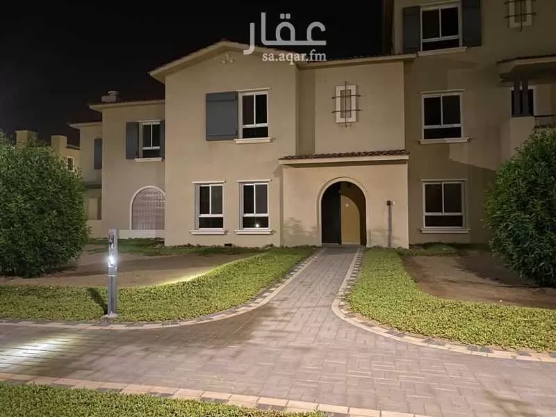 فيلا للبيع في شارع شارع غرداية, مدينة مدينة الملك عبدالله الإقتصاديه, منطقة مكة المكرمة 1 صورة
