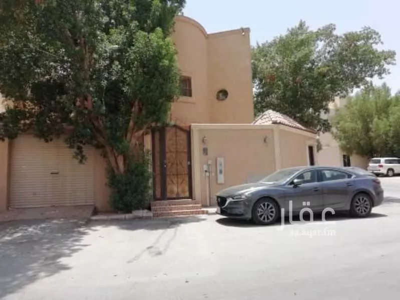 فيلا للبيع في شارع حمام الانف, حي العقيق, مدينة الرياض, منطقة الرياض 1 صورة