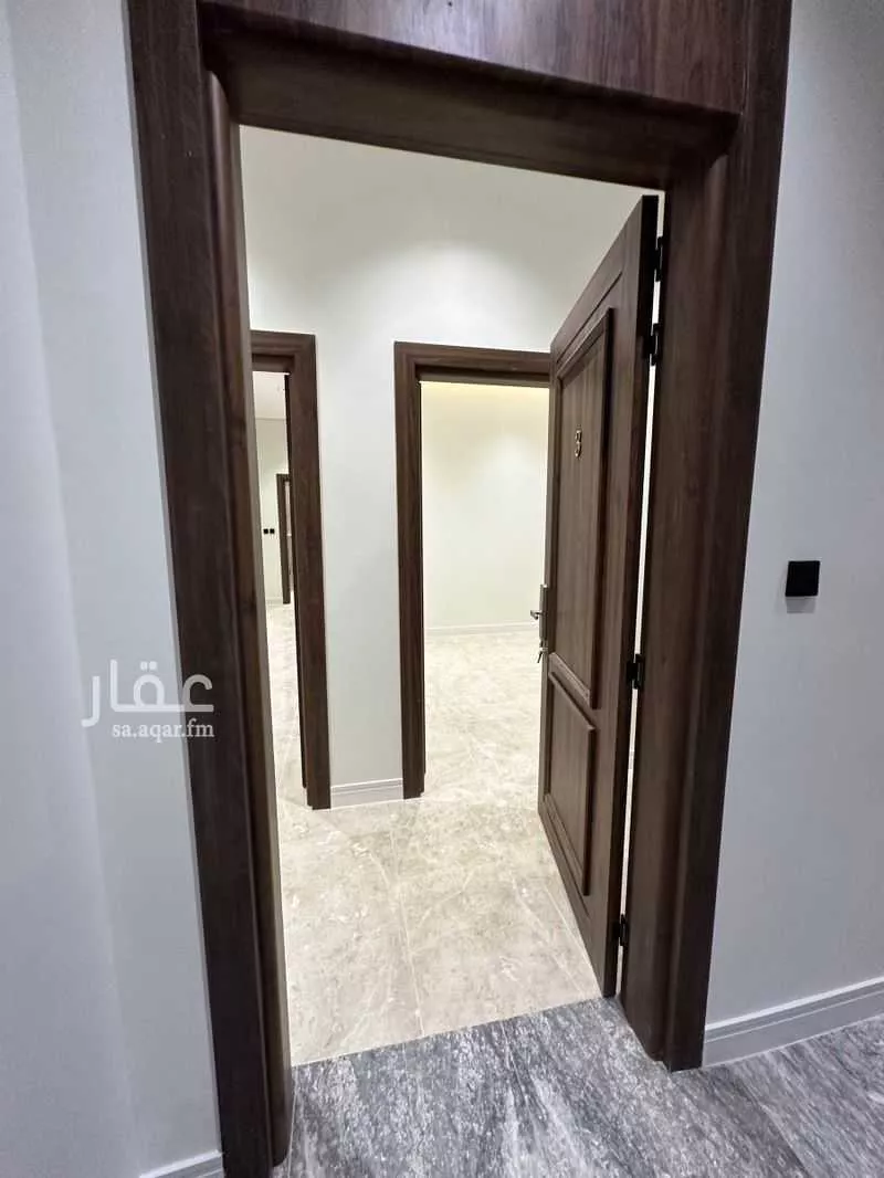شقة للبيع في شارع ابن أبي الشكر الفلكي, حي المهدية, مدينة الرياض, منطقة الرياض 1 صورة