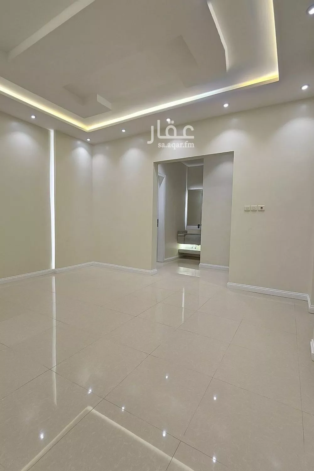 فيلا للبيع في شارع علي أبي الكلام البغدادي, حي الرمال, مدينة الرياض, منطقة الرياض 1 صورة