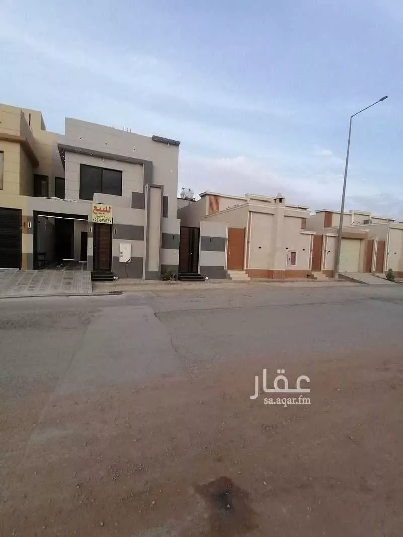 فيلا للبيع في شارع الحكم بن كيسان المخزومي, حي نوارة, مدينة المزاحمية, منطقة الرياض 1 صورة