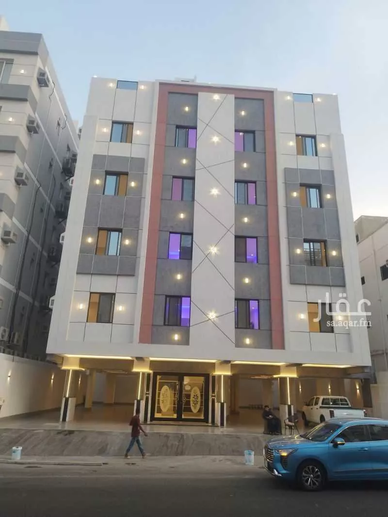 عمارة للبيع في شارع عبدالله بن الربيع, حي البوادي, مدينة جدة, منطقة مكة المكرمة 1 صورة