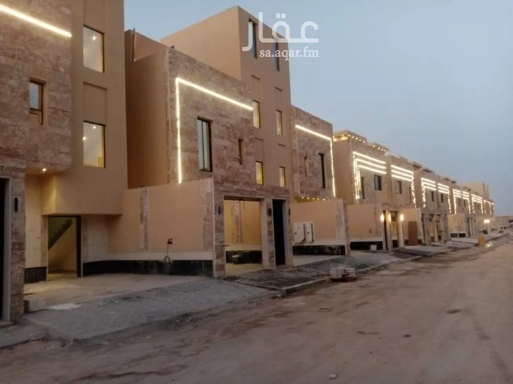 دور للبيع في شارع ابن صنعون, حي طويق, مدينة الرياض, منطقة الرياض 1 صورة