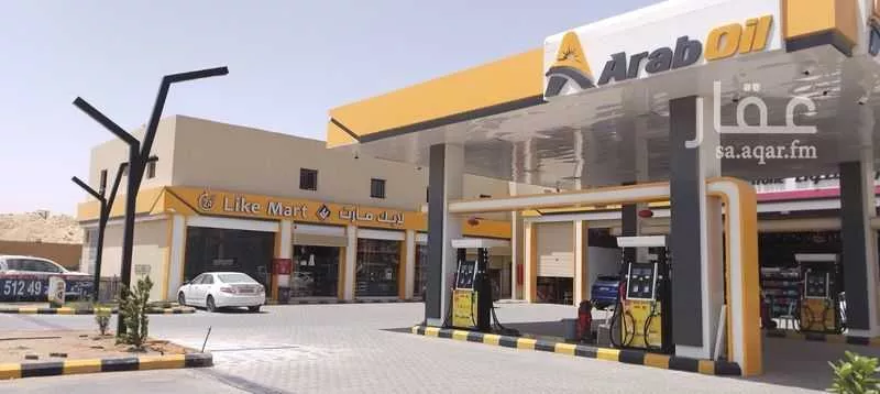 محل للإيجار في شارع طريق عقدة, حي الوسيطاء, مدينة حائل, منطقة حائل 1 صورة