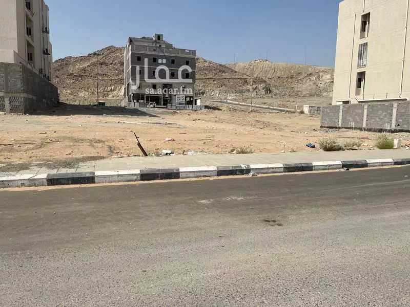 أرض للبيع في شارع ابي ذر الهروي, حي الصفوة, مدينة مكة المكرمة, منطقة مكة المكرمة 1 صورة