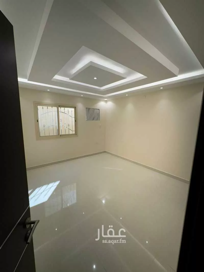 شقة للإيجار في شارع 152 المروج, حي المروج, مدينة أبها, منطقة عسير 1 صورة