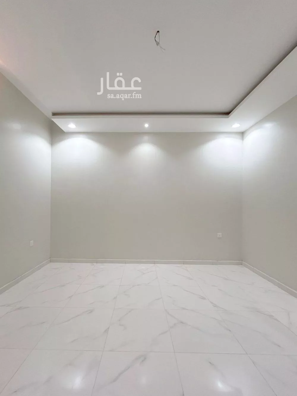 شقة للبيع في شارع حبان ابن المهير, حي الجماوات, مدينة المدينه المنوره, منطقة المدينة المنورة 1 صورة