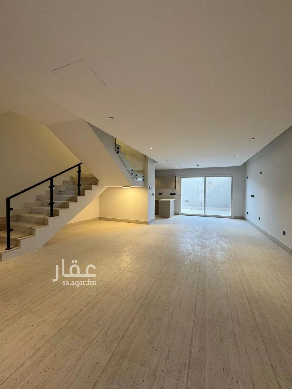 فيلا للإيجار في شارع المصانع, حي الحمراء, مدينة الرياض, منطقة الرياض 1 صورة