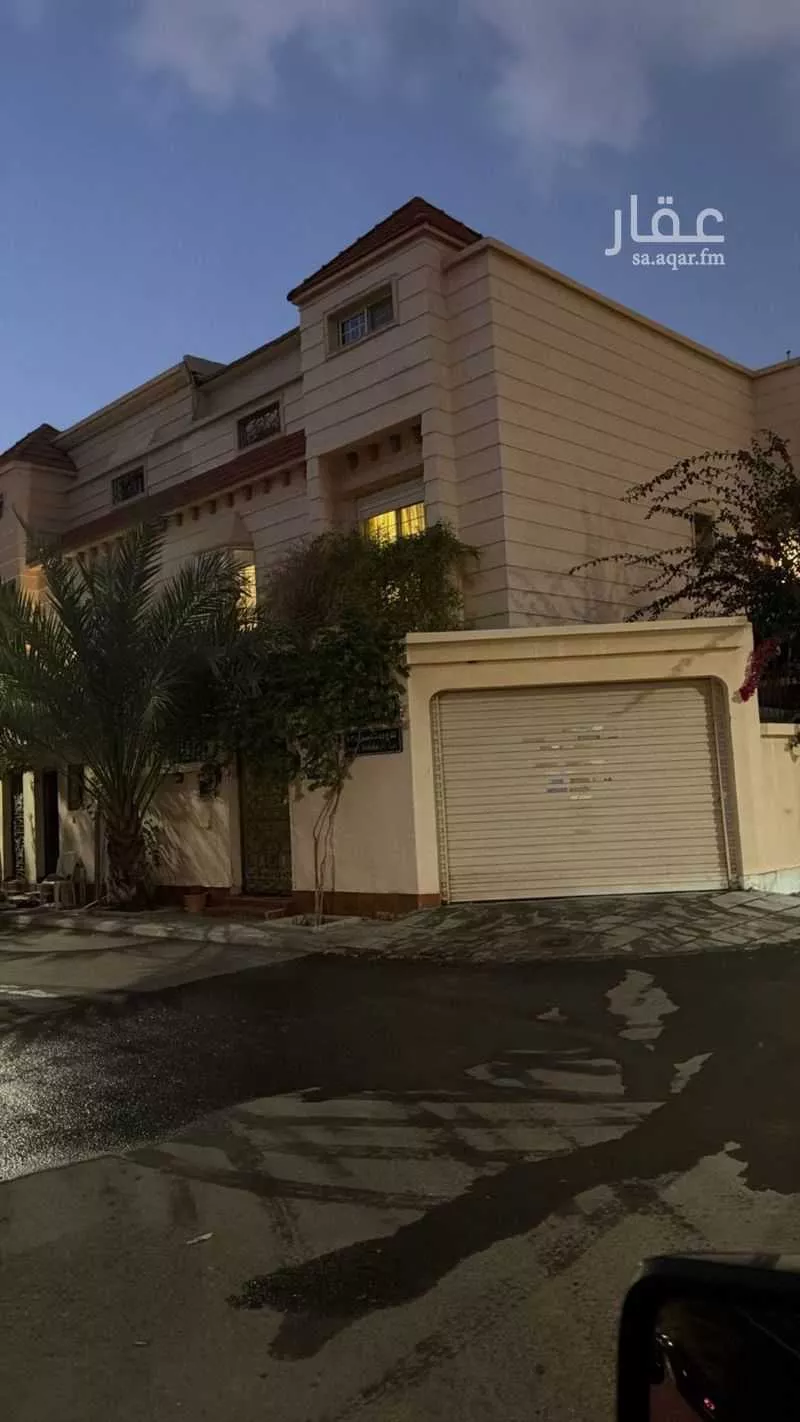 فيلا للبيع في شارع دعاء الاحسان, حي الخالدية, مدينة جدة, منطقة مكة المكرمة 1 صورة