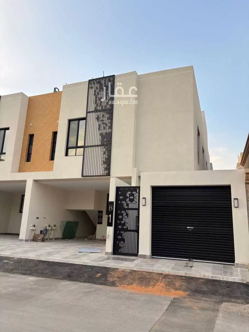 دور للبيع في شارع الحاتمية, حي الملقا, مدينة الرياض, منطقة الرياض 1 صورة