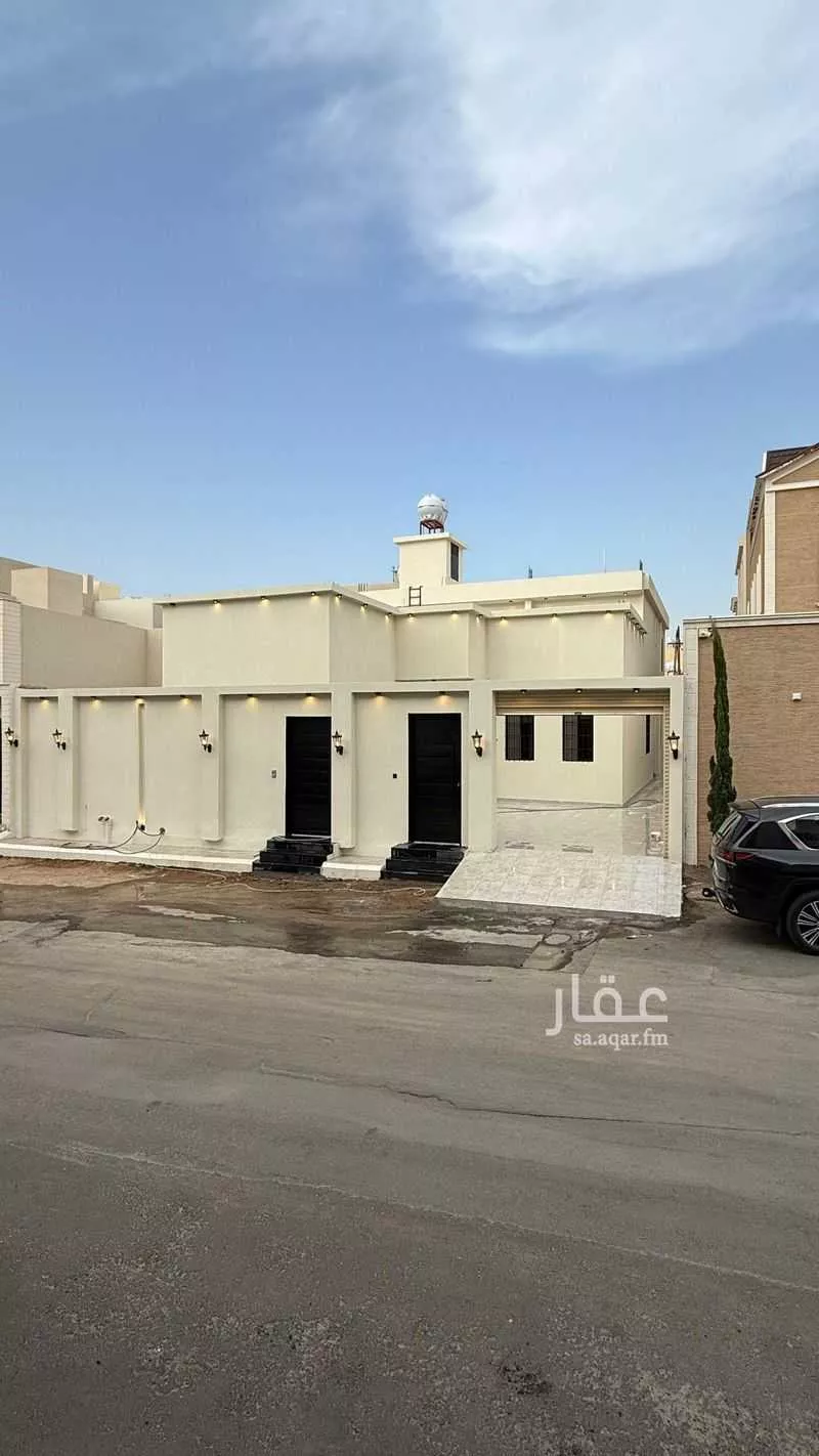 فيلا للبيع في شارع خالد ابن الوليد , حي القافلة, مدينة خميس مشيط, منطقة عسير 1 صورة