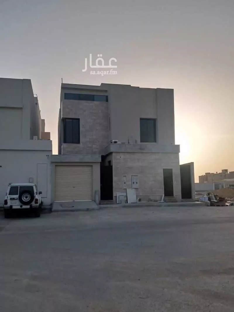 فيلا للبيع في شارع أحمد الأبشيطي, حي العارض, مدينة الرياض, منطقة الرياض 1 صورة