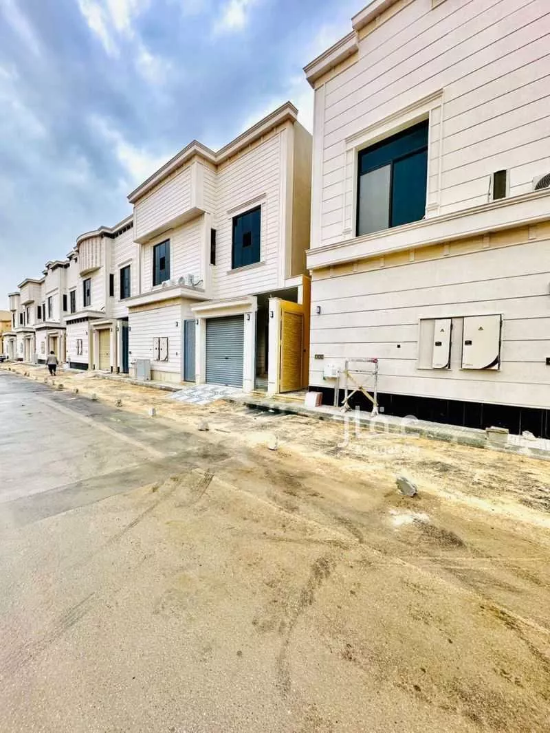 دور للبيع في شارع رقم 98 ، حي الجنادرية ، الرياض ، منطقة الرياض 1 صورة