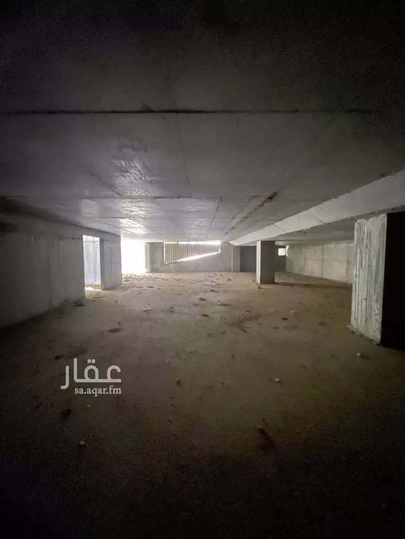 مستودع للإيجار في حي الطالعية, مدينة الاحساء, المنطقة الشرقية 1 صورة