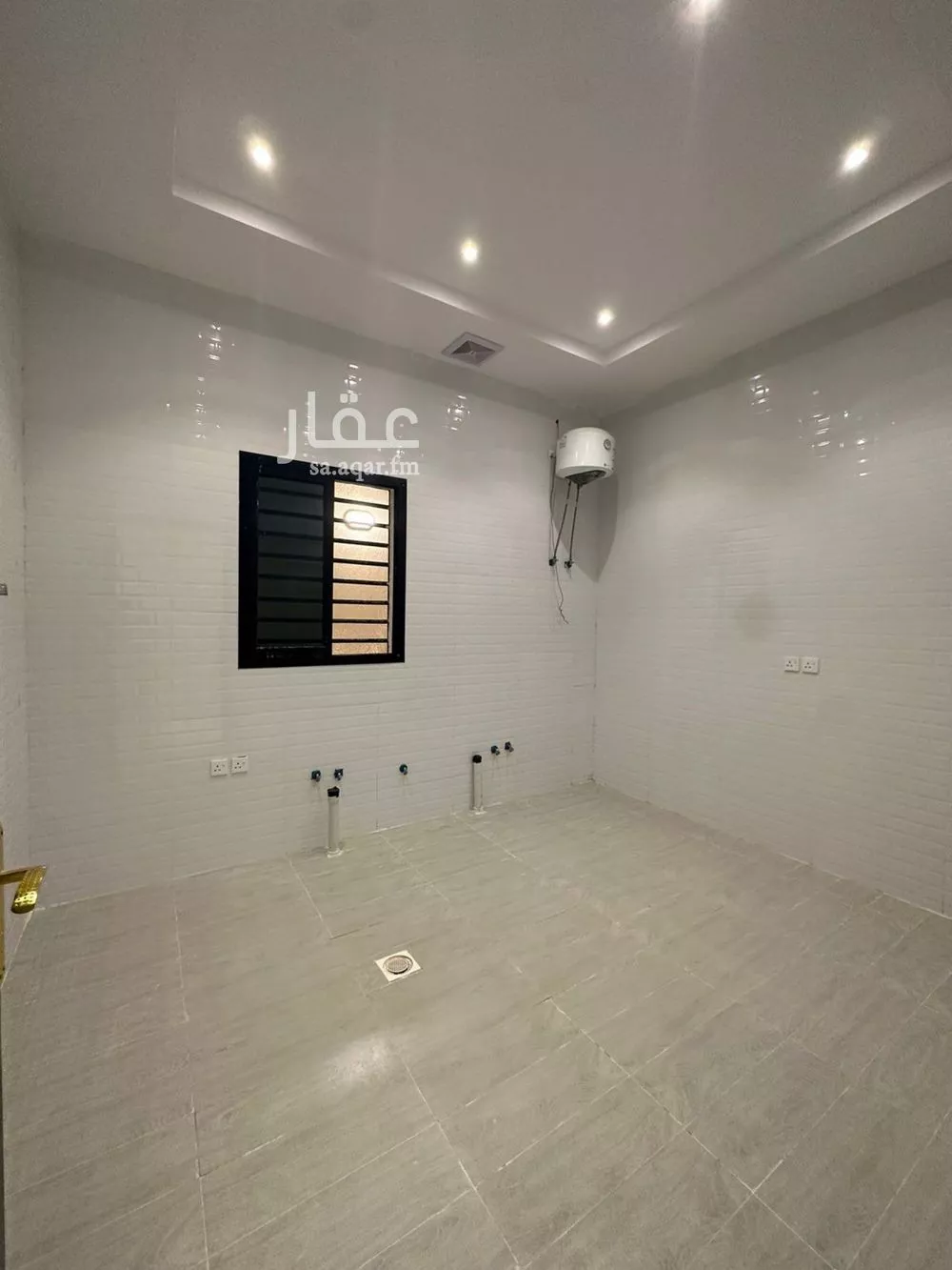 دور للبيع في شارع طريق الدمام, حي الجنادرية, مدينة الرياض, منطقة الرياض 1 صورة